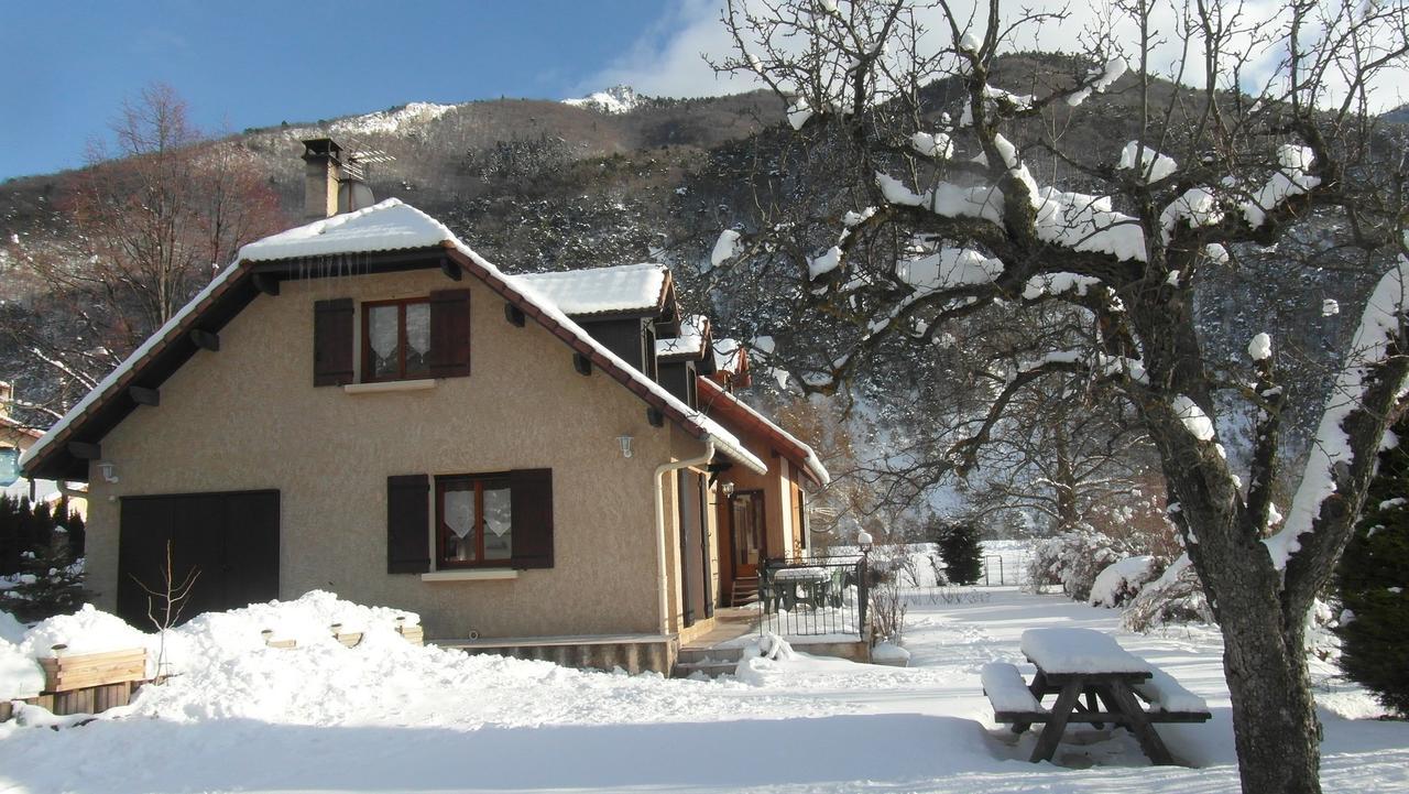Au Vieux Tilleul Bed and Breakfast Veynes Exterior foto